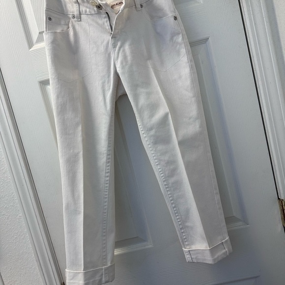 DKNY Stretch Ankle Zipper Pocket Adjustable Casual Jeans - Picture 3 of 8